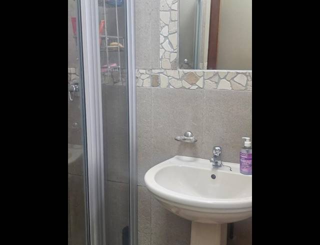 3 BEDROOM HOUSE FOR SALE IN ARBORETUM